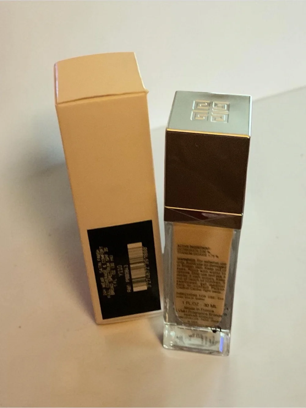 Givenchy Paris Teint Couture Everwear 24H Foundation